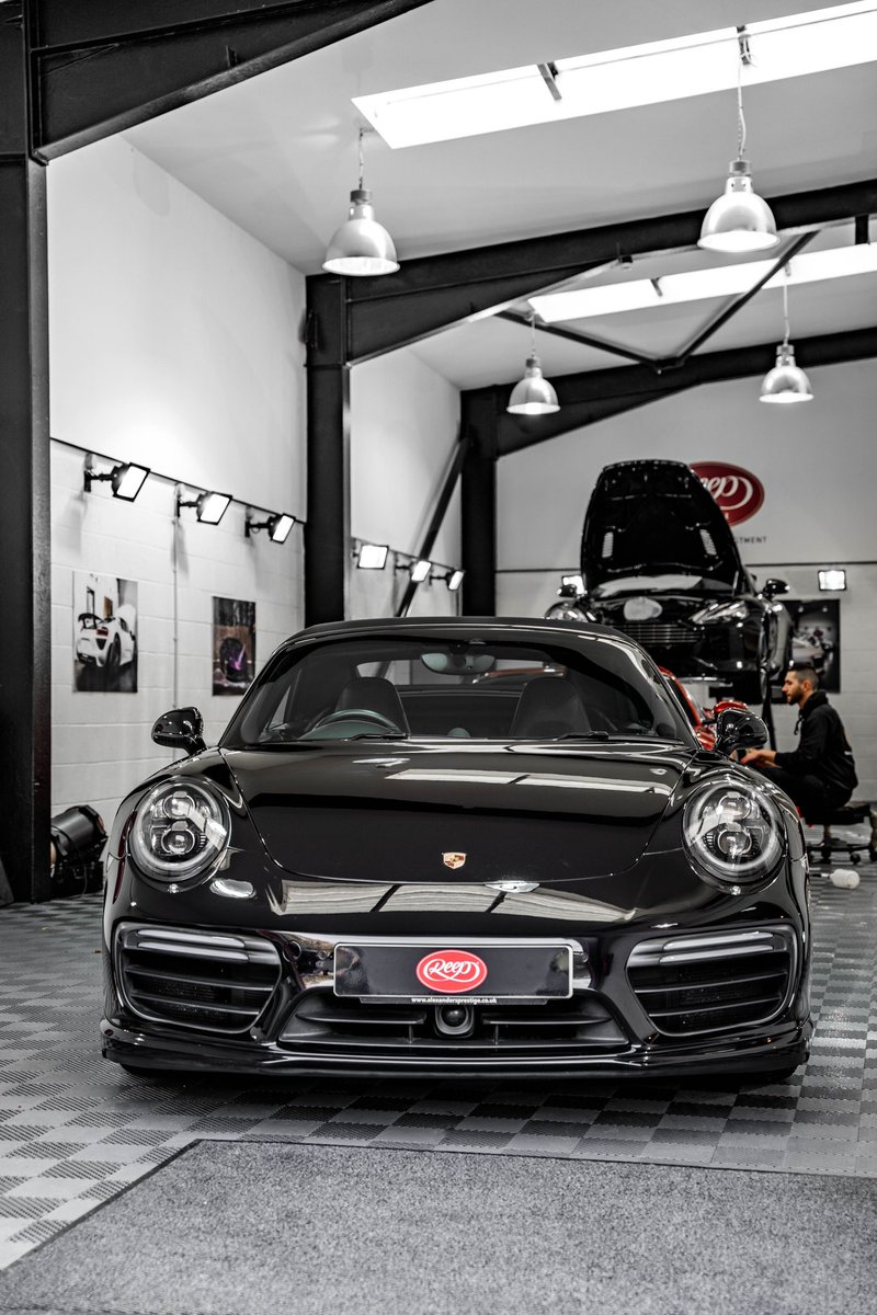 ReepGroup's tweet photo. Porsche 911 Turbo S front bumper PPF’d at our @ReepYorkshire site for the guys at @Alexanders_Cars 📸
.
#reep #reepgroup #porsche #porsche911turbos #porsche911turbo #911turbos #supercar https://t.co/u5XjwFVPFK