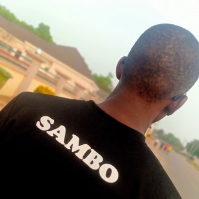  I'm bored so I made myself busy with the pictures of some among my many good 0 people I met here.