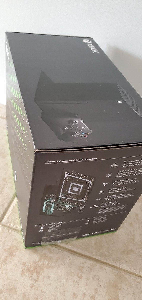 RMauricioSM's tweet photo. Got mine!!! #XboxLaunchCelebration !!!!! https://t.co/F0oSLKCYoU