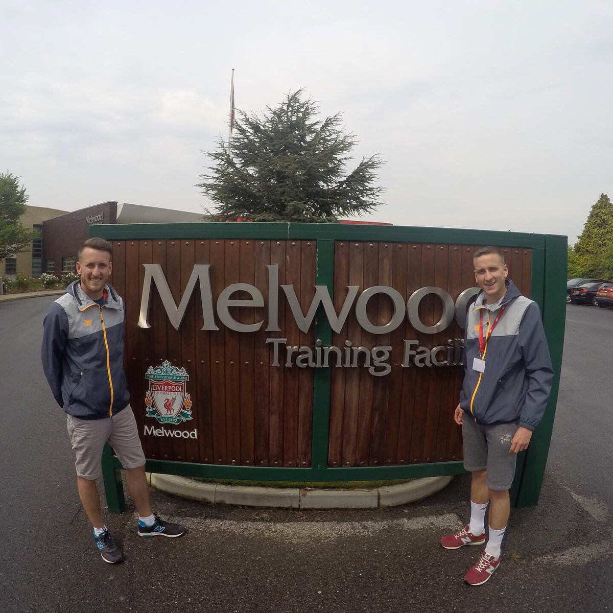 KnuckleTwins's tweet photo. #MelwoodMemories 🔴⚽️ 

#knuckleit #melwood #lfc #ynwa #gopro https://t.co/dLKiEBu8PB