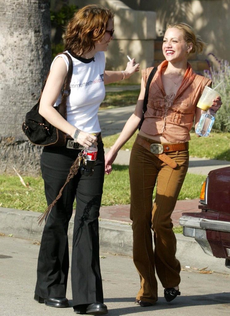 BESTOFWlNONA's tweet photo. Today is Brittany Murphy’s birthday, she would have turned 43. ❤️ https://t.co/JwgN095NbW