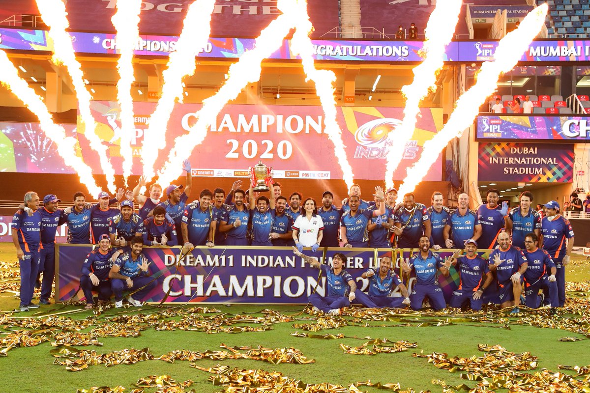 mipaltan's tweet photo. H I 5️⃣ T O R Y   M A K E R S!

#OneFamily #MumbaiIndians #Dream11IPLFinal #MIvDC #MIChampion5 #Believe🖐🏼 https://t.co/LaLMMNI5uL
