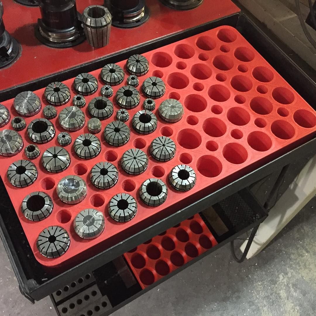 gCreate3D's tweet photo. A #gMaxSize 3D printed collet holder by #JMFabrications in action. Printed on their gMax of course! 16" x 9" x 1.5" at 400 micron layer height. Looks like they are going to need some more collets to fill this thing up. #3dprinting https://t.co/AudFTbQ1Td