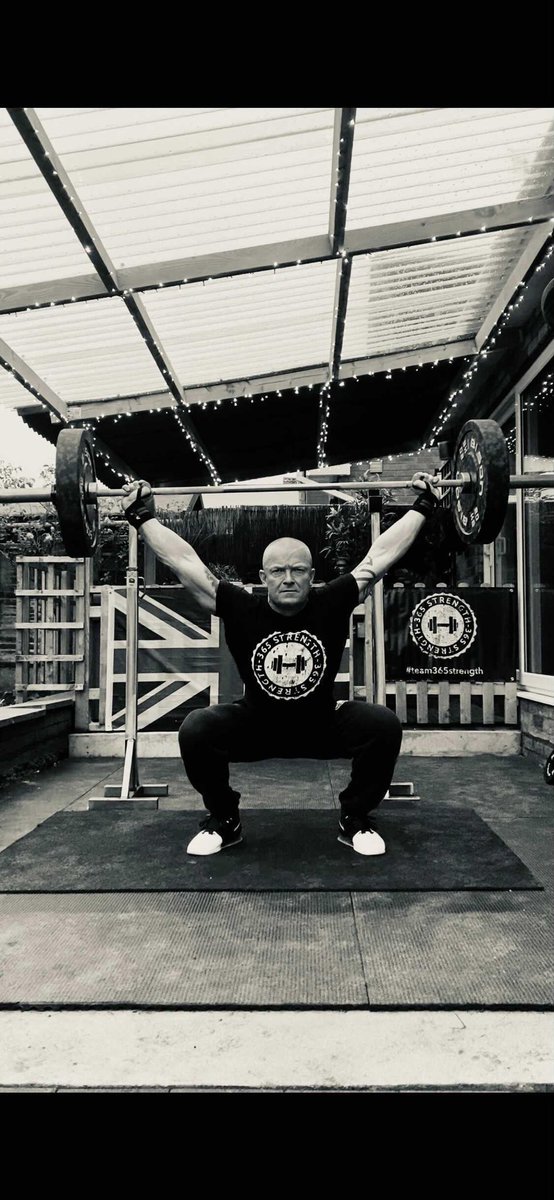 365 Strength Apparel tweet media