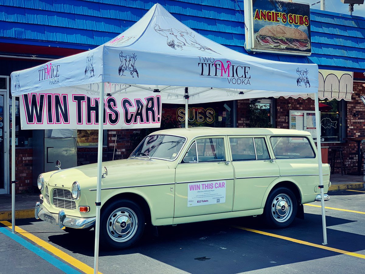 TwoTitmiceVodka's tweet photo. 🚨WIN THIS CAR🚨
Win this 1966 Volvo Amazon. $10 tix! All proceeds go to the Two Titmice Foundation and V for Victory —
This Volvo is a 4-speed with an overdrive upgrade and is manual.  She's a head turner! #classiccars #volvo #volvoamazon https://t.co/CQ5Czj4xGC https://t.co/DzvH5iF5St