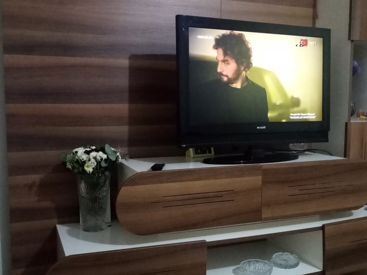 Bunun psikopat hallerini izlemek bir benim mi hoşuma gidiyor acaba 🤣
#MasumlarApartmanı #han