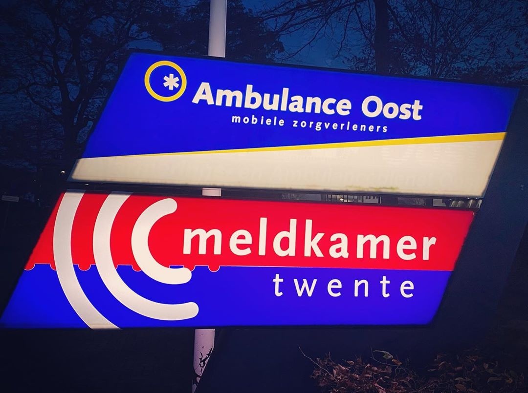 Ben jij verpleegkundige en heb jij altijd al op de meldkamer willen werken? Grijp dan nu je kans 📞🚑 Wie weet zien we jou dan binnenkort als onze nieuwe collega! 
ambulanceoost.nl/nieuws/101/vac…