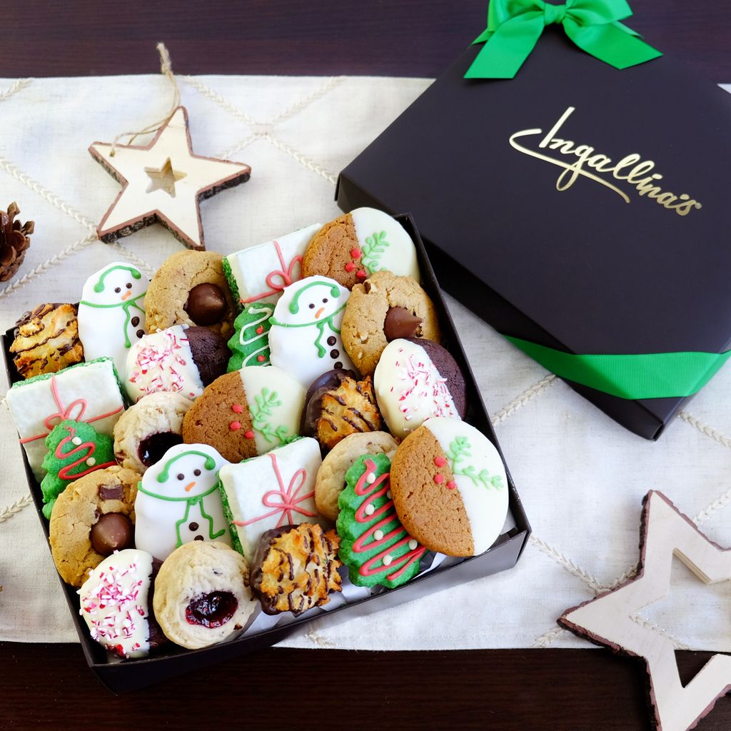 Holiday treats have arrived! #ingallinas #cookies #holidays #baking #dessert #yum