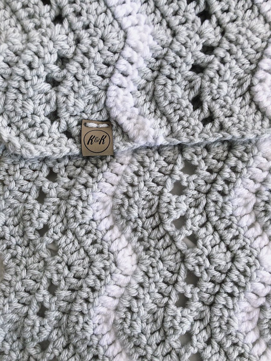 knotesandknots's tweet photo. #babyshowergift #etsy #knotesandknots #babyblanket #nursery #babygifts #etsygifts #babygift #nurserydecor #hobbylobby #etsyseller #ilovethisyarn #uniquegift #giftideas #giftsforkids #crochet #ourmakerlife #bhooked #crochetaddict #momtobe #crocheters https://t.co/YOluJtCbBB https://t.co/O1FdJ9l8Sh