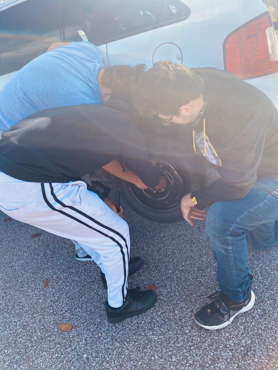 Me. Wheeler’s tire went flat.... no problem. Thanks Aaron, Michael and Darius! #scps #tuesdayvibe #helpinghand #servantleadership
