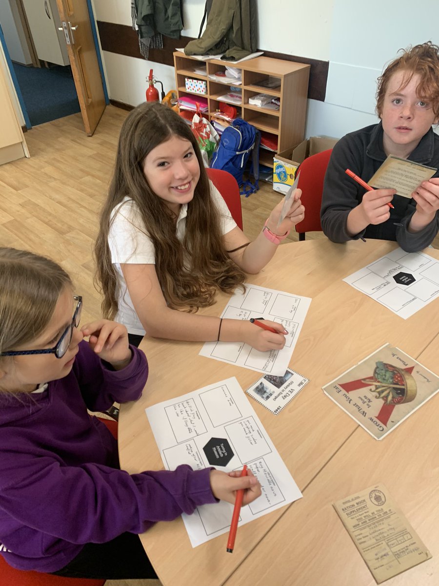 Pennardprimary's tweet photo. Tuning in today! Our next inquiry has begun... can you guess our key concepts? #pennFun #pennHealth #pennHum https://t.co/kM9XIjddwB