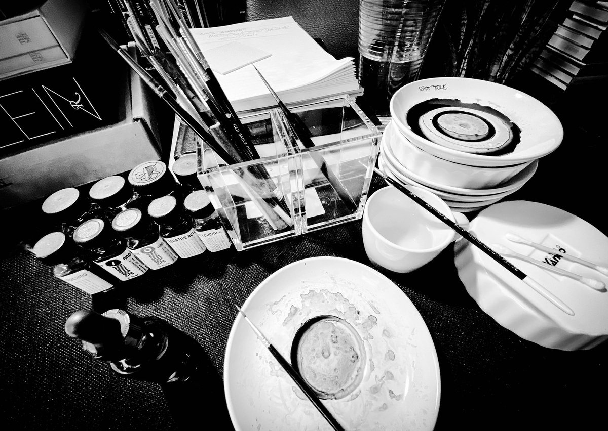 thorstenroth212's tweet photo. #TOOLS for #EXCELLENCE + #PRECISION + #EXECUTION
#Retouching #oldschool #JAZZPEOPLE @ThorstenRothFA 
#LimitedEdition #JazzPortraitsPortfoluo @smithsonian 
. 
#NYstateofmind @thorstenroth212 @studios594 #NYC https://t.co/jlwnAdJO6S