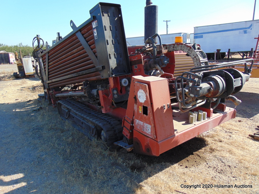 huismanauction's tweet image. 📣Featured Item! Lot # 106: DitchWitch JT2720 Horizontal Boring Machine - 500' Drill Pipe, 4 Cylinder Diesel . 👉Find it here zcu.io/geaT #boringmachine #equipment #pipe #contractor #construction #underground #undergoundcontractor #ditchwitch #boring #drillpipe