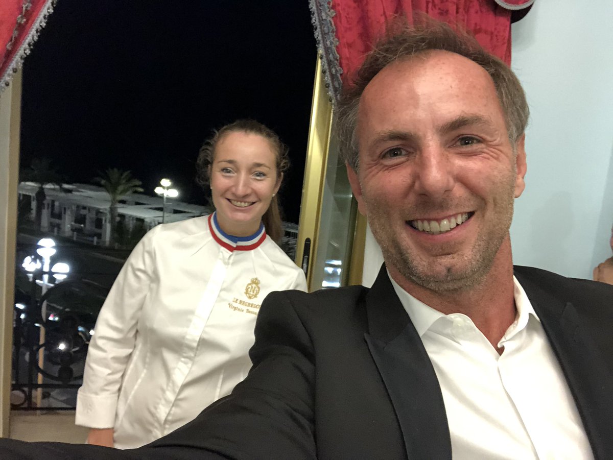 Jeanphidoux's tweet photo. Ma collègue et mon bureau du jour : la chef étoilée @V_Basselot au @NegrescoHotel pour annoncer le concours Création et saveurs 2021 #PresidentProfessionnel @groupe_lactalis #Ilovemyjob @VilledeNice @Clarisse_F_F https://t.co/1DZBdY06UJ