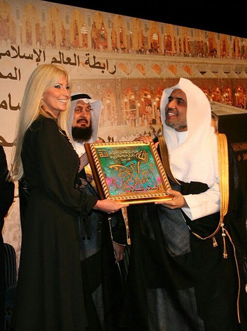 mahwe311's tweet photo. ليس عجيباً أن #كبار_العلماء_تجرم_الاخوان ، فمن كانت هذه تصرفاتهم ماذا تنتظرون منهم ؟! https://t.co/JqfB8k7iEF