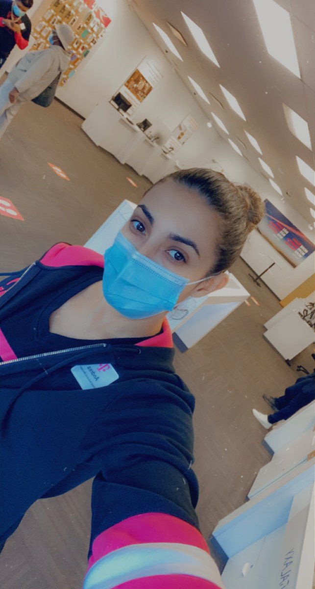 YetmelV's tweet photo. New Location! Fired up and ready to keep rocking it! Come visit me in my new store 37-50 Junction Blvd for your special deals! @Vinet1113 @jorge_molina23 #NERocks https://t.co/RLhl2io33v