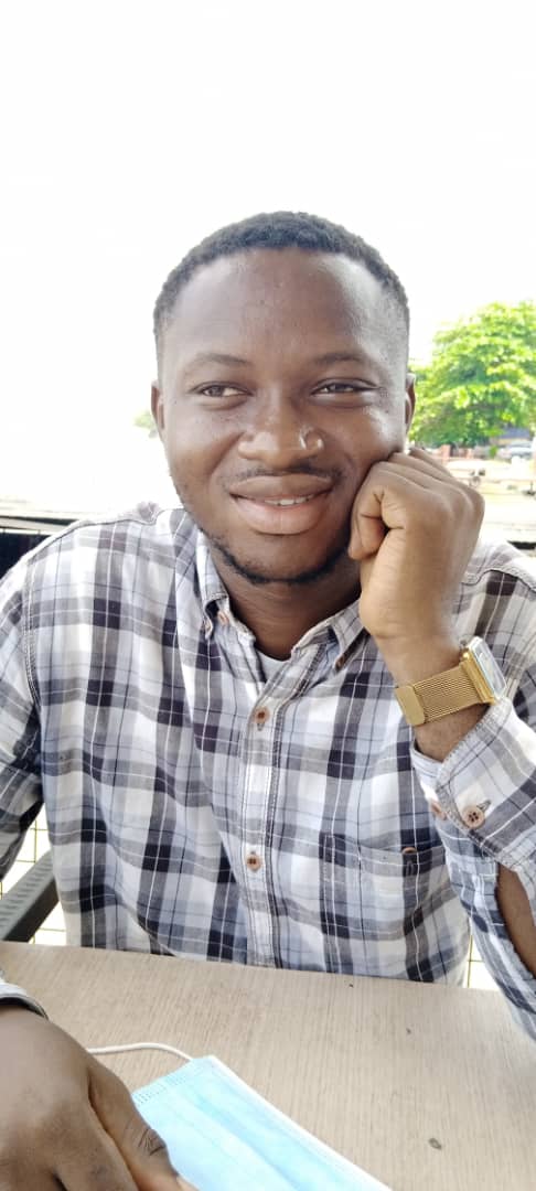 Massimo_UX's tweet photo. My Urhobo name is "Oghenerhoro" meaning ( God is Great ) don't hate on me because of all these slanders on TL https://t.co/uVNxGkJR7V