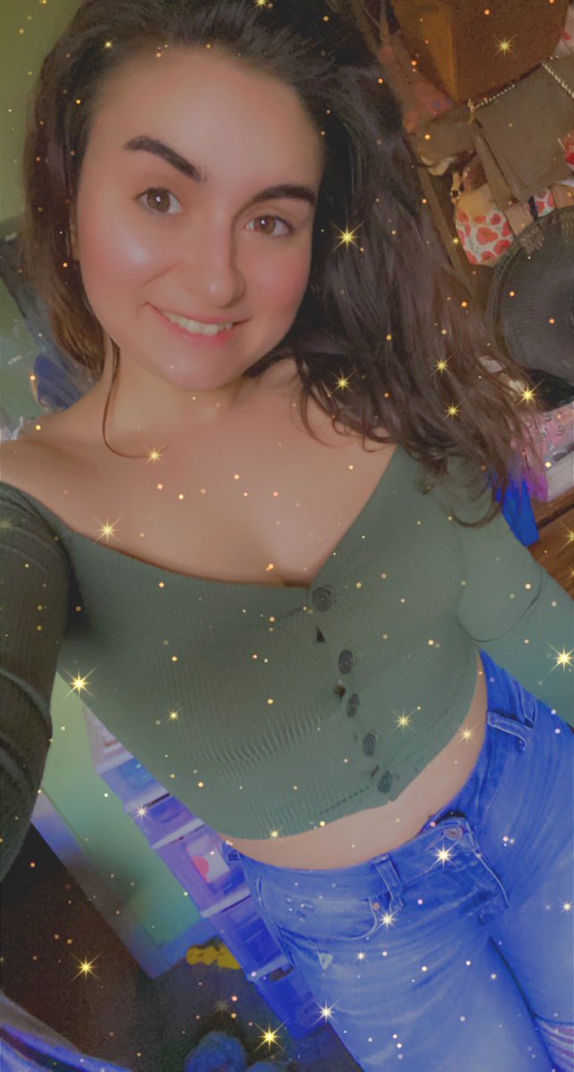 HasselChloe's tweet image. 