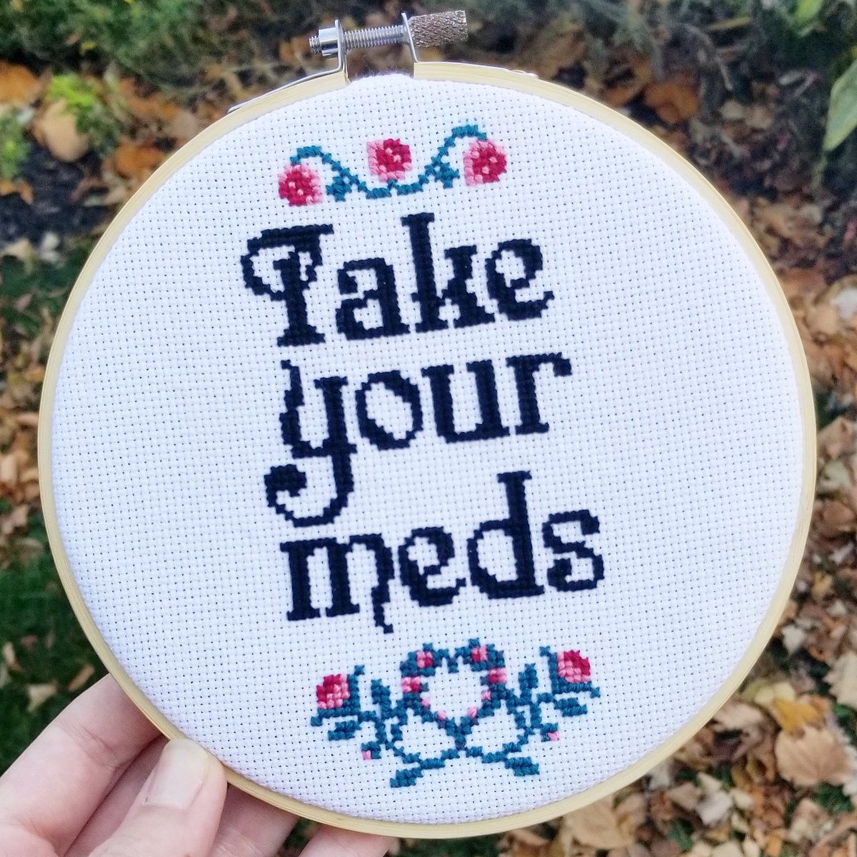 elithekul's tweet photo. Take care of yourselves, friends 💖

#embroidery #handembroidery #embroiderydesign #embroideryhoop #crossstitch #lettering #Flowers #MentalHealthMatters  #medication #takeyourmeds #brainhealth #HealthyLiving #serotonin #mentalillness #MentalHealthAwareness #MentalHealthMatters https://t.co/I0KVOu24y4