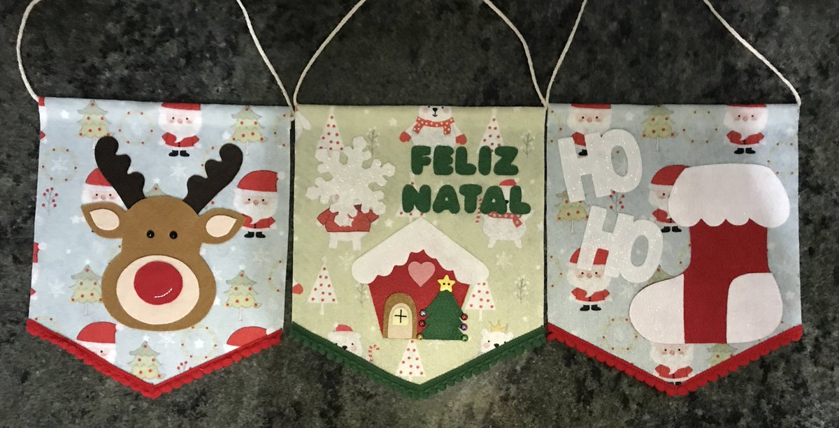 _larissasdm's tweet photo. Da uma olhadinha na minha Arte aqui rapidin 🎄❄️🎅🏼🦌 https://t.co/llazpxPgra