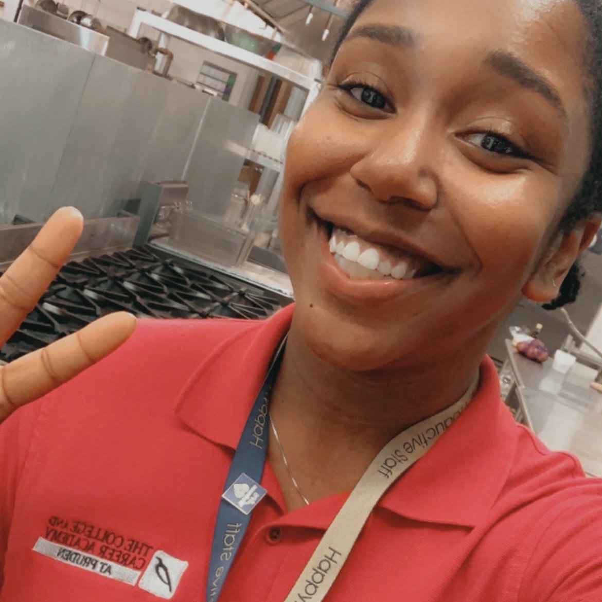CCAP_Culinary's tweet photo. It's the School Spirit for me ! 
#BuildingtheBestSPS 
@CCAPsps
 @SPS_CTE https://t.co/j8iovZnouu