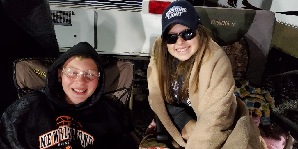 dmcAMain's tweet photo. We posted a YouTube video yesterday. Something exciting for all of our fans coming tonight!
#FanAppreciation #PeopleOfAMain #AMainSpeedway #LifeIsBetterDirty #OurFansAreBetter
https://t.co/wpRwp14lVB https://t.co/vbtk6AlV5u