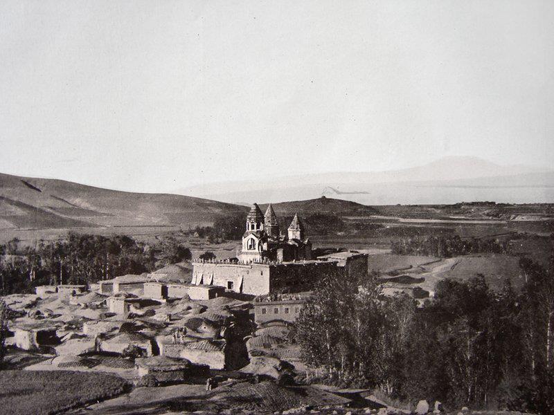 Narekavank (Նարեկավանք), built in the 10th century, destroyed in 1951. https://twitter.com/ArmenianHist/status/1002601410616123393?s=20