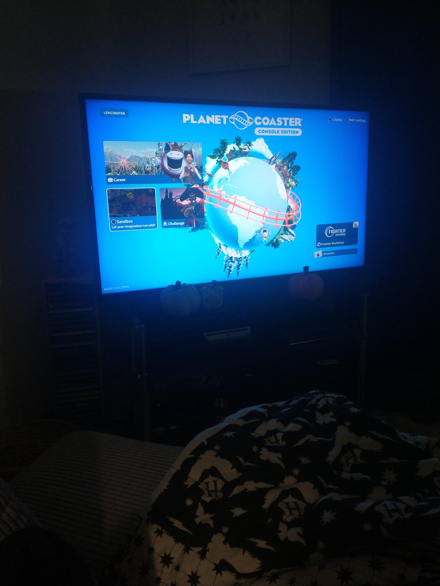 Levicoaster's tweet photo. Thought I would give it a go #planetcoasterconsole #planetcoaster https://t.co/LH54eOi5Fn