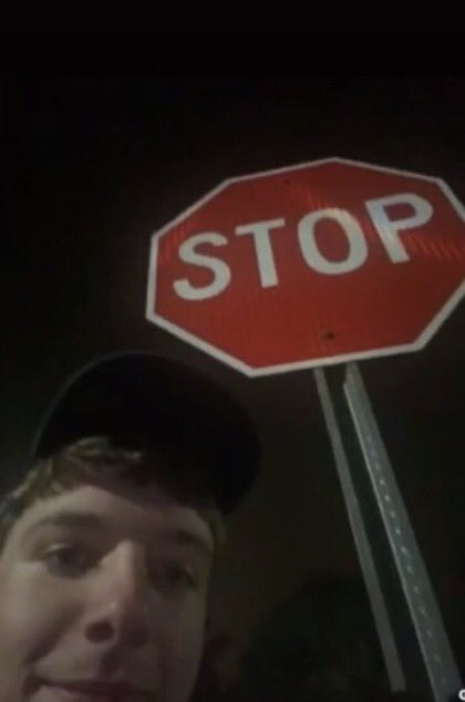 VERY LONG THREAD OF KARL PICS IF U NEED EM:)