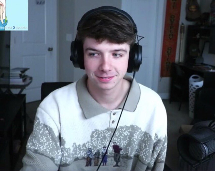 VERY LONG THREAD OF KARL PICS IF U NEED EM:)