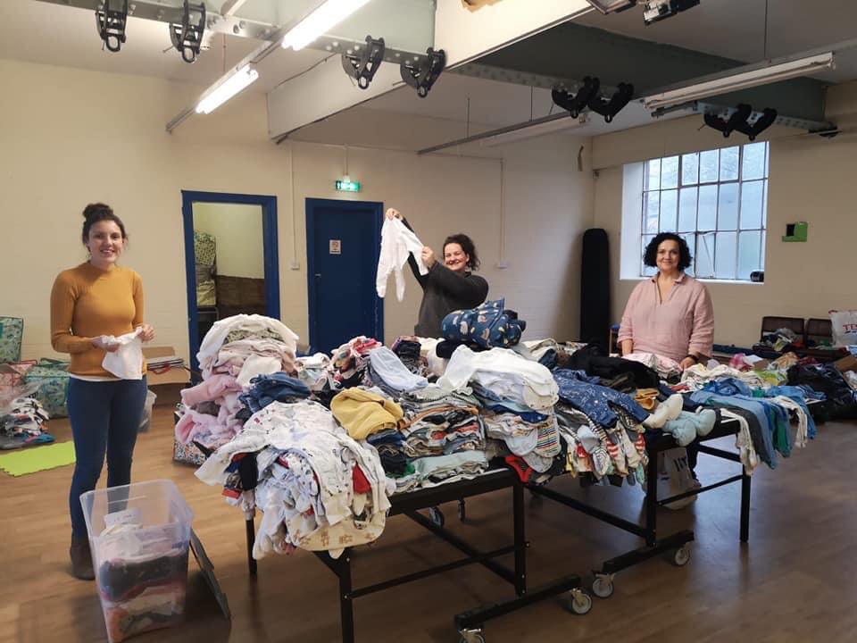 mtomnewcastle's tweet photo. Last week we were very busy sorting over 2000 baby items into bags ready to help lots of mothers and babies over the winter ❄️❤️
Thanks so much for our amazing helpers Dawn, Charlotte and Catherine and to all the wonderful kind people who donate and make this all possible 🤗 https://t.co/rRZODUQ7QT