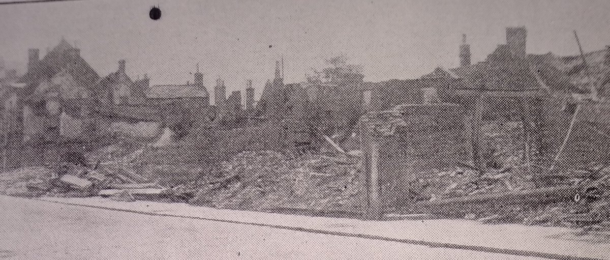 At least 10 businesses in the town centre were totally gutted. Including Woolworths in Bridge Street ( now a home interiors shop), and Pennington's (a large shop on the site of Barclays Bank and Boots).  #lestweforget2020 picture is of this site in Hall Place