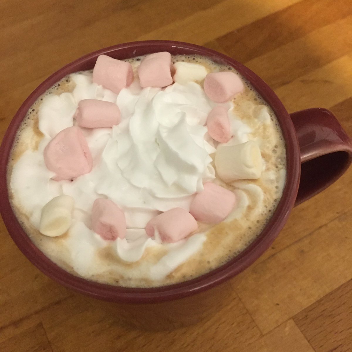ambrwstly's tweet image. To satisfy my snack craving during #GBBO tonight, I’ve made Hot Chocolate! A great accompaniment to #PuddingWeek.