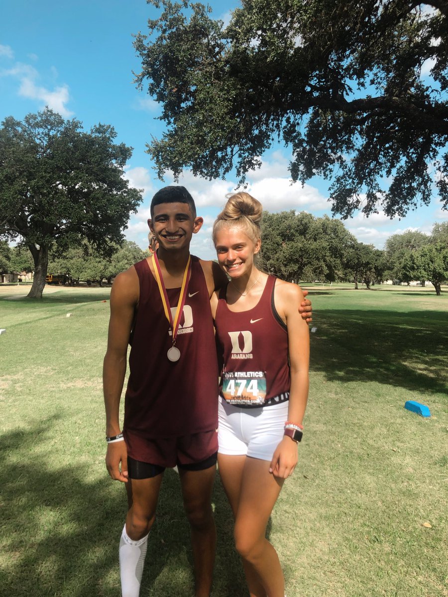 kellisuegeyer's tweet photo. SO DANG PROUD OF @BowyerBrianna &amp; @47_Xman !!!!!!!! SO SO SO well deserved!!!! I love you guys!!❤️ https://t.co/ddXCPaHqEO