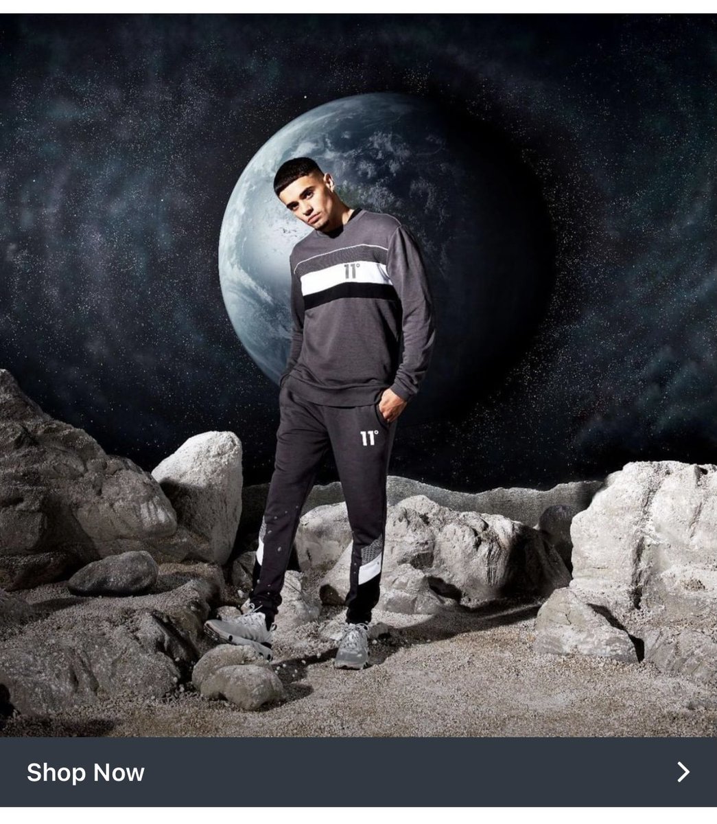 kidkaram's tweet photo. Astronaut attire 🚀👩🏼‍🚀 .. some of my latest work for @11_Degrees https://t.co/UwCA3J6XbY