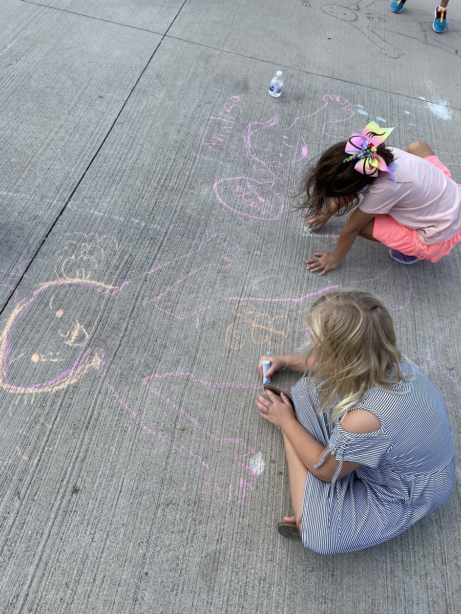 BreaynH's tweet photo. Essential five at Groves learning about our emotions and the way we react to them!! #WeAreGroves https://t.co/oC4TuWaHtU