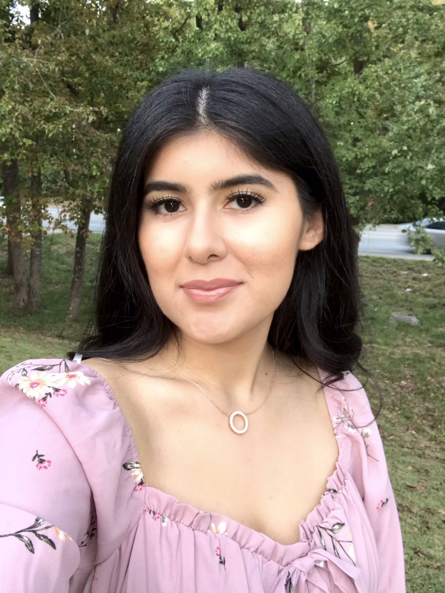 ClaudiaMontant6's tweet image. #FirstGenTrojan @UALR