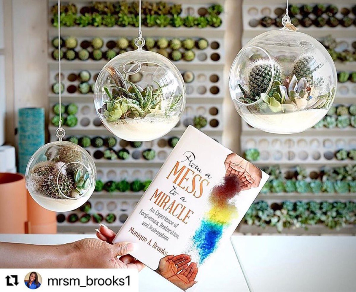🎉ANNOUNCEMENT 🎉
@MrsM_Brooks 
Her book From a Mess to a Miracle will OFFICIALLY launch on January 15, 2021!! With each PRE-ORDER you will receive the Audiobook FREE! 

You can also text “FAMTAM” to 1 (844) 872-0087 to be kept in the loop with all the details. 

#FAMTAM