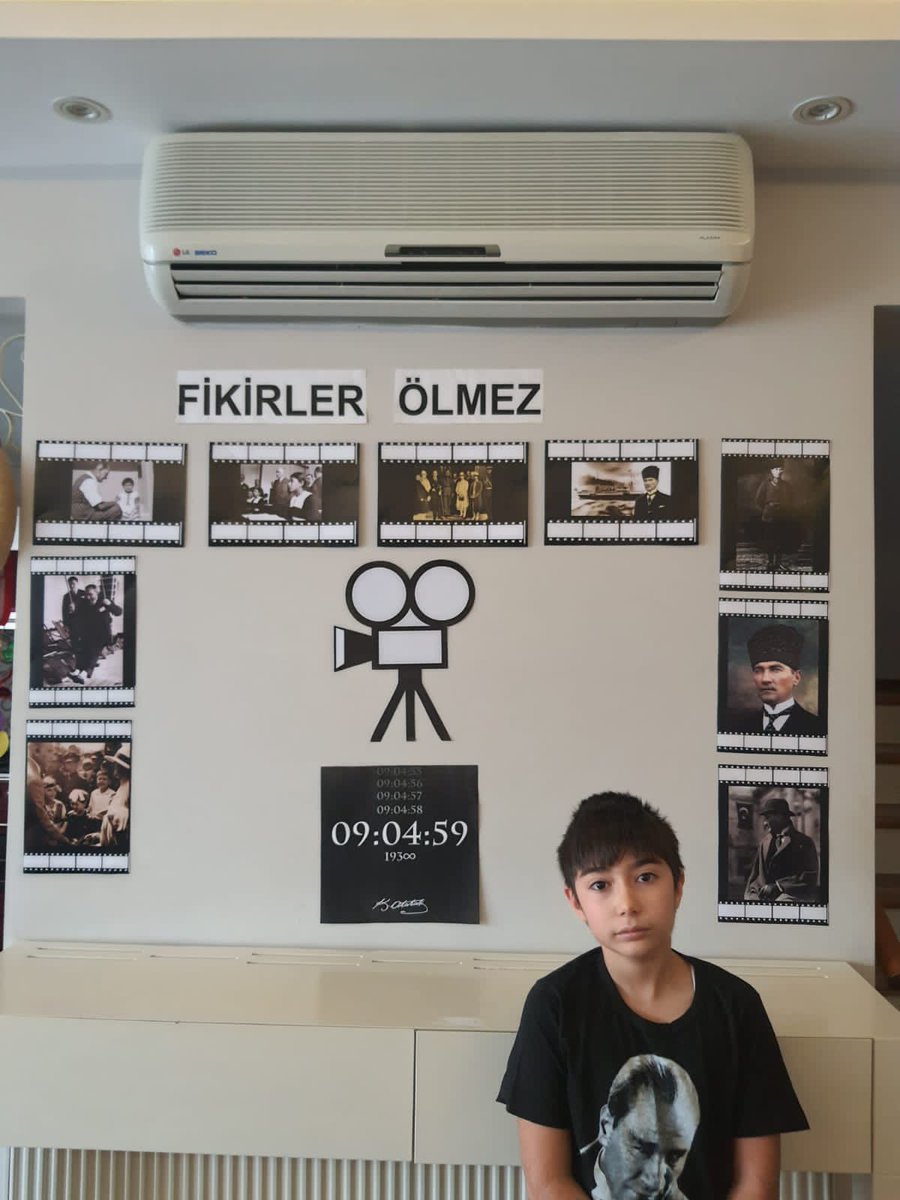OrtaokuluVedat's tweet photo. Sevgi Saygı ve Özlemle...#Muğlada10KasımveAtatürk @mugla_mem @bodrumMEM @aslankorkmazmeb @MesutTOPALOLU @FerhatTutucu https://t.co/mix4sJHcQT