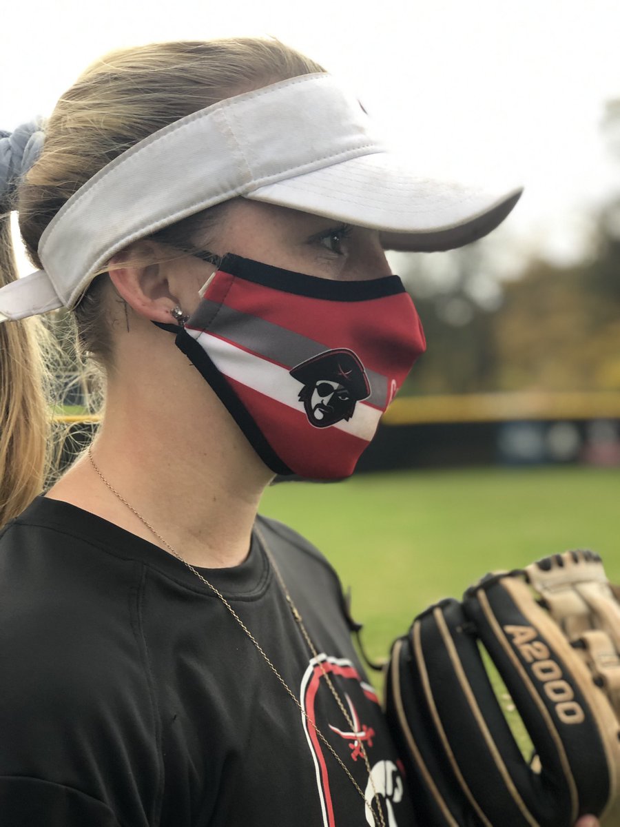 CBUBucsSb's tweet photo. Great day to get better. 🔒 in. #BUCNation https://t.co/SYX5qN72X4