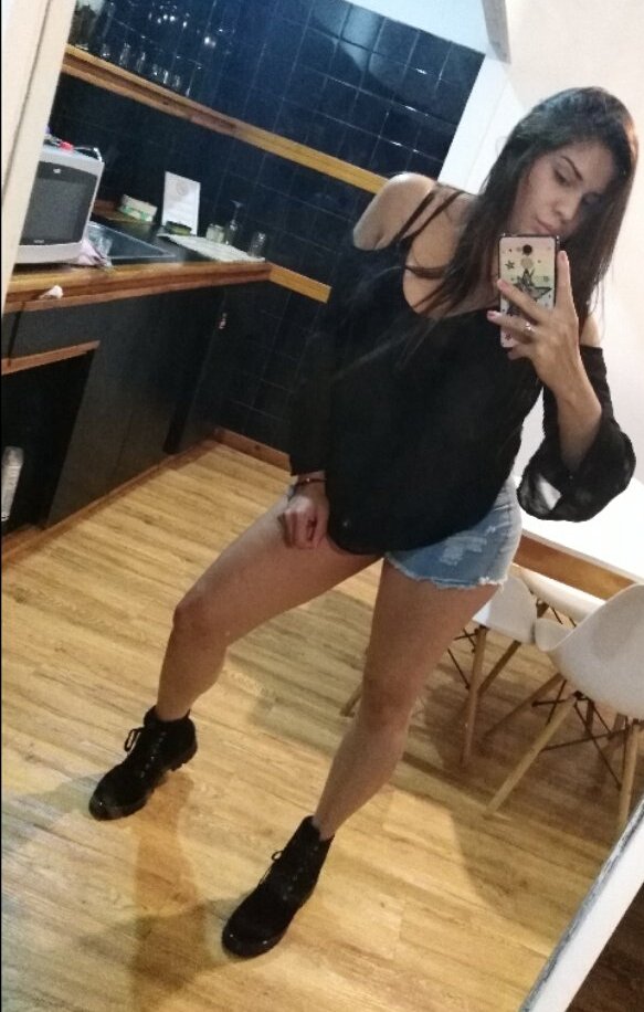 Jacqueelena1's tweet photo. Magia es creer en ti ✨👌
.
.
.
#love #follo4folloback #GirlPower #fitness #nature #naturelover #venezolana #latinaass https://t.co/A8DCxEzvUm