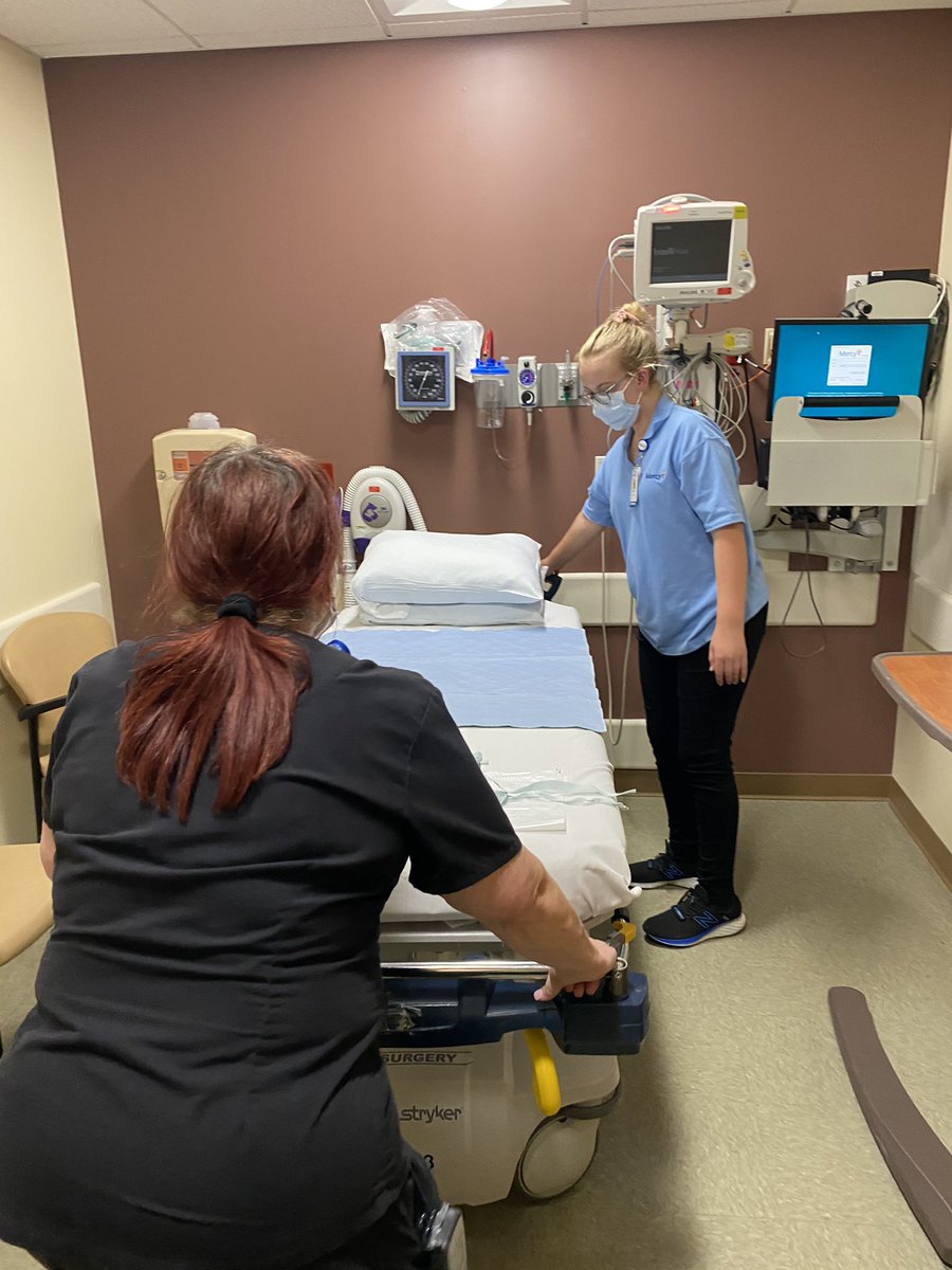 MercyWhs's tweet photo. A couple pictures from our first official day in departments. Always fun putting stickers on items and cleaning rooms ❤️ https://t.co/vb5fEjI299