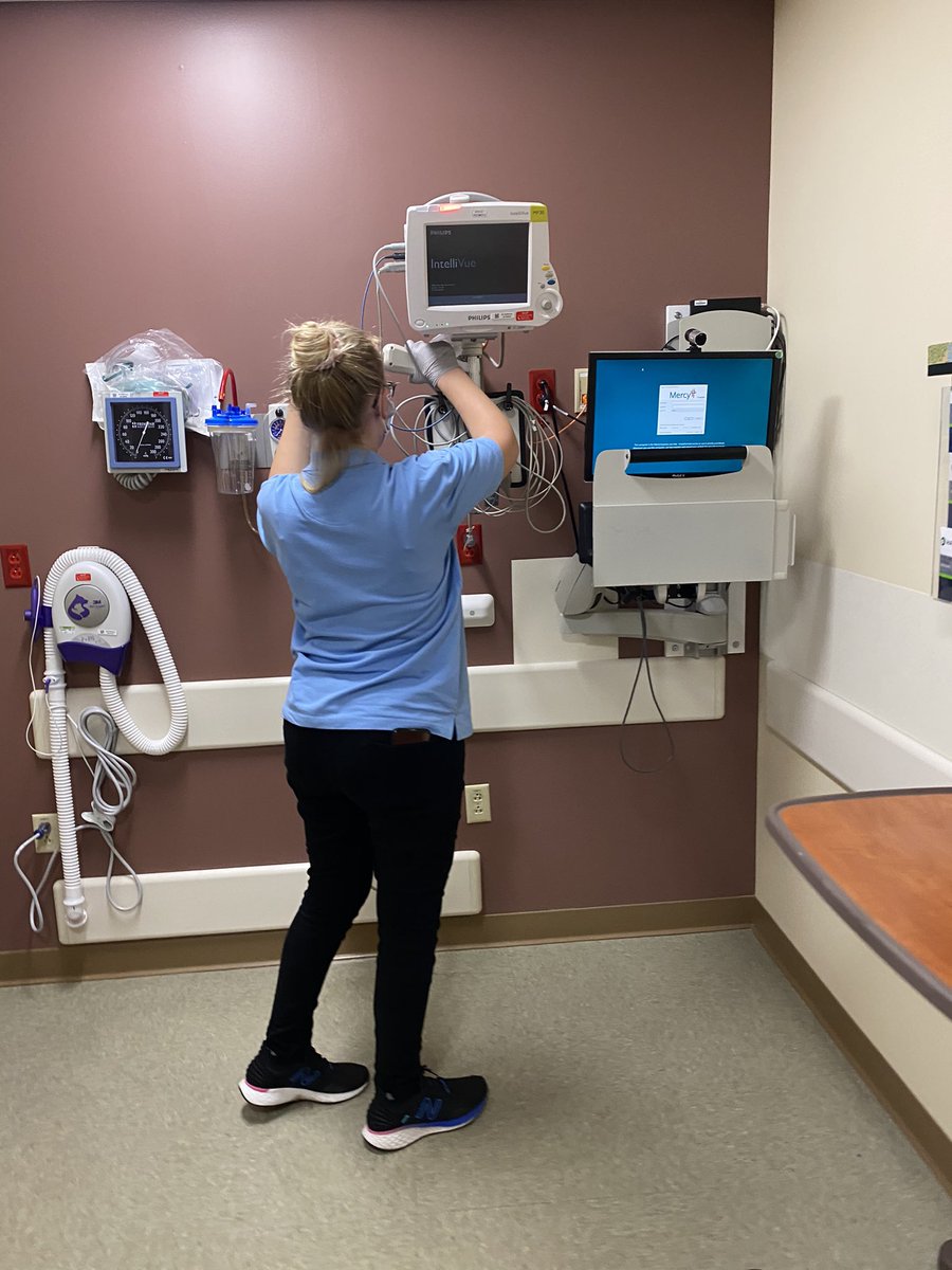 MercyWhs's tweet photo. A couple pictures from our first official day in departments. Always fun putting stickers on items and cleaning rooms ❤️ https://t.co/vb5fEjI299