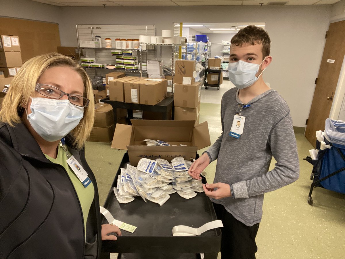 MercyWhs's tweet photo. A couple pictures from our first official day in departments. Always fun putting stickers on items and cleaning rooms ❤️ https://t.co/vb5fEjI299