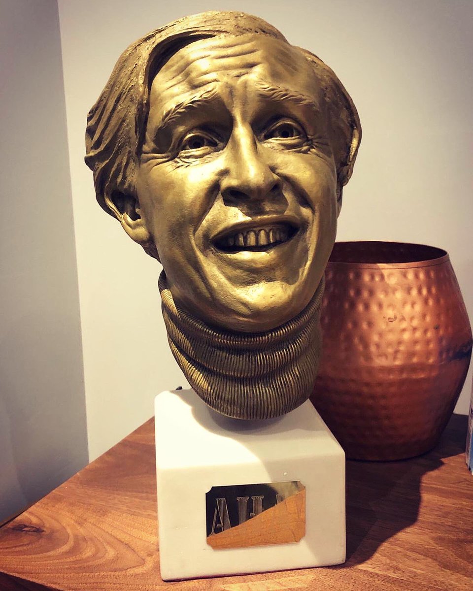 babycowLtd's tweet photo. Bring me the head of light entertainment! Thank you for the amazing #alanpartridge bust @GavinFulcher &amp; Nick Dutton 😊 now we need to find a home for the body 😉 https://t.co/WRFcvsOOCM