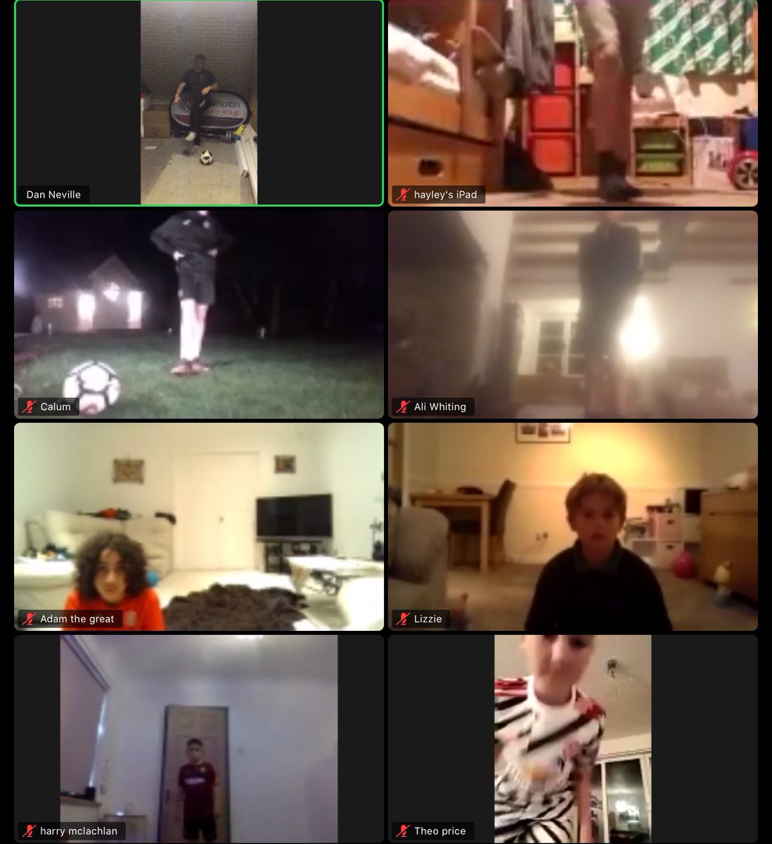 ChampionGoup's tweet image. 🔥 Live 1-2-1 session 🔥⚽️

Well done to all players who took part in our live 1-2-1 football conditions session this evening. 

Thanks to @PooleTownFC Luke Burbidge for delivering an excellent and challenging session #champion #playerpathway #app #tech #conditioning #progress