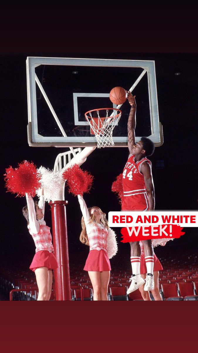 ncsucheer's tweet photo. 🔴⚪️ #RedWhiteWeek https://t.co/RKl8v9OTuh