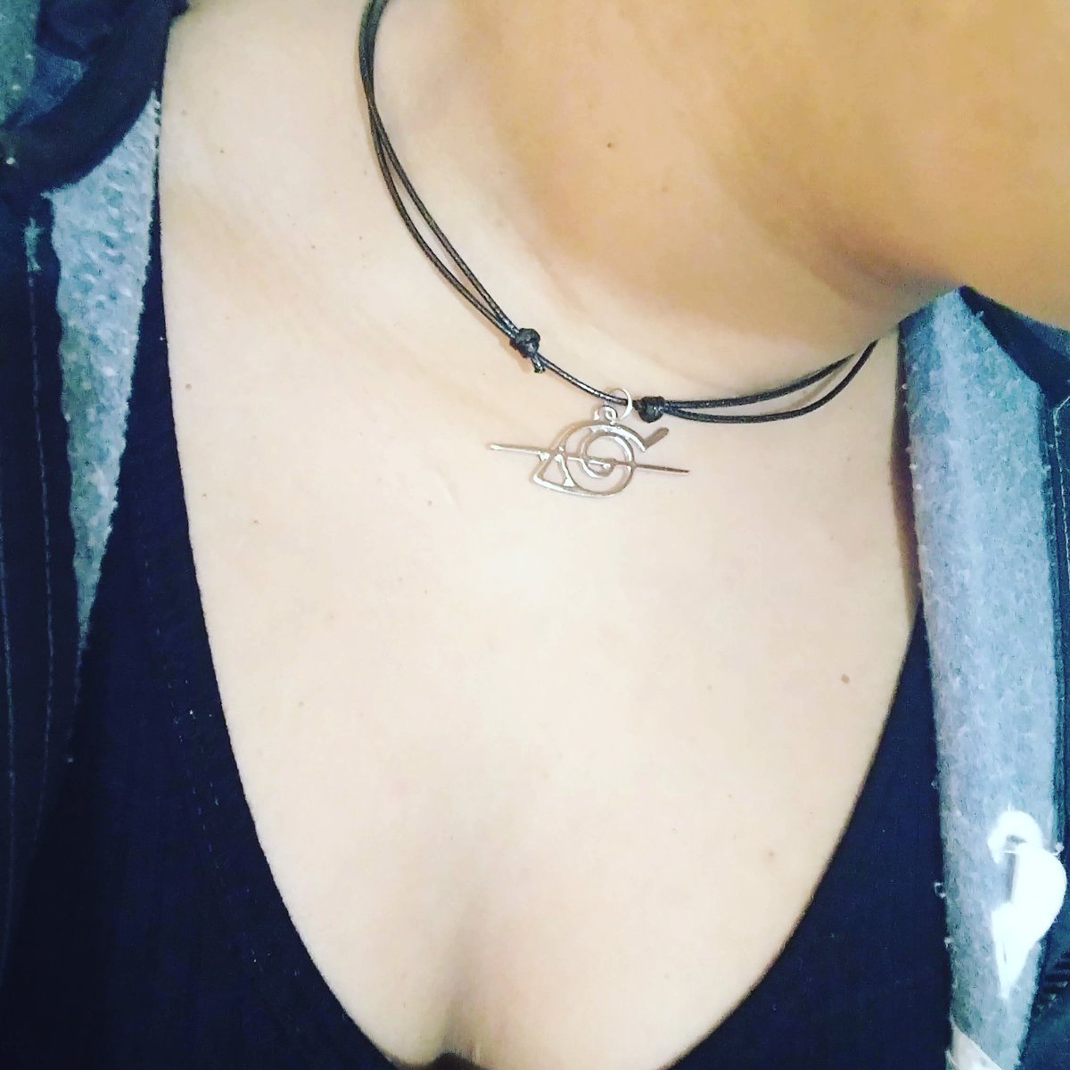 OtomeVida's tweet photo. Apaixonada nesse cordão.

#narutoshippuden #otome #naruto #aldeiadafolha #anime #geek #otaku #cute #happy https://t.co/pHP2PjLoH7