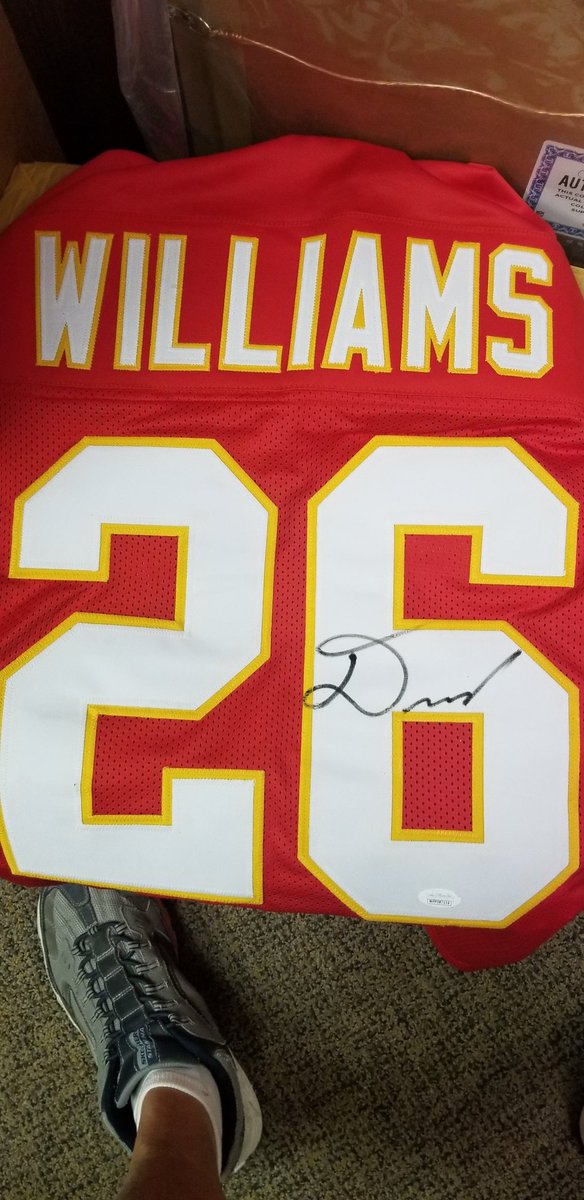 ADAFundraising's tweet photo. Here we go....Lets get some jerseys going.

Retweet and Follow to win one of the following jerseys
@CutonDime25
@Shermanator_42 
Damien Williams 
@WillieGayEra 

Get us to 1k followers and 500 retweets by next Monday at 7pm and we will double it!!!! 8 winners total. https://t.co/dEjObC3VYU