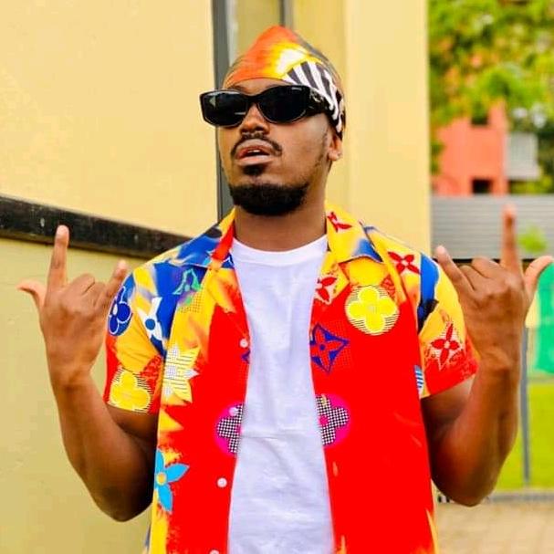am_rymes's tweet photo. Here is the great day in Uganda z music industry the president @YkeeBenda  is born today. Happy birthday to you my bro 🎂Let yourself do everything that you like most in life, may your Big Day be cheerful and happiness CEO @mpakarecords https://t.co/DETMlj5dAF
